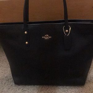 Black leather Coach purse/tote